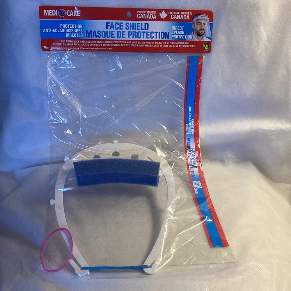 NWOT - Dollarama Disposable Medi 🇨🇦 Care Clear Face Shield - Set of Three